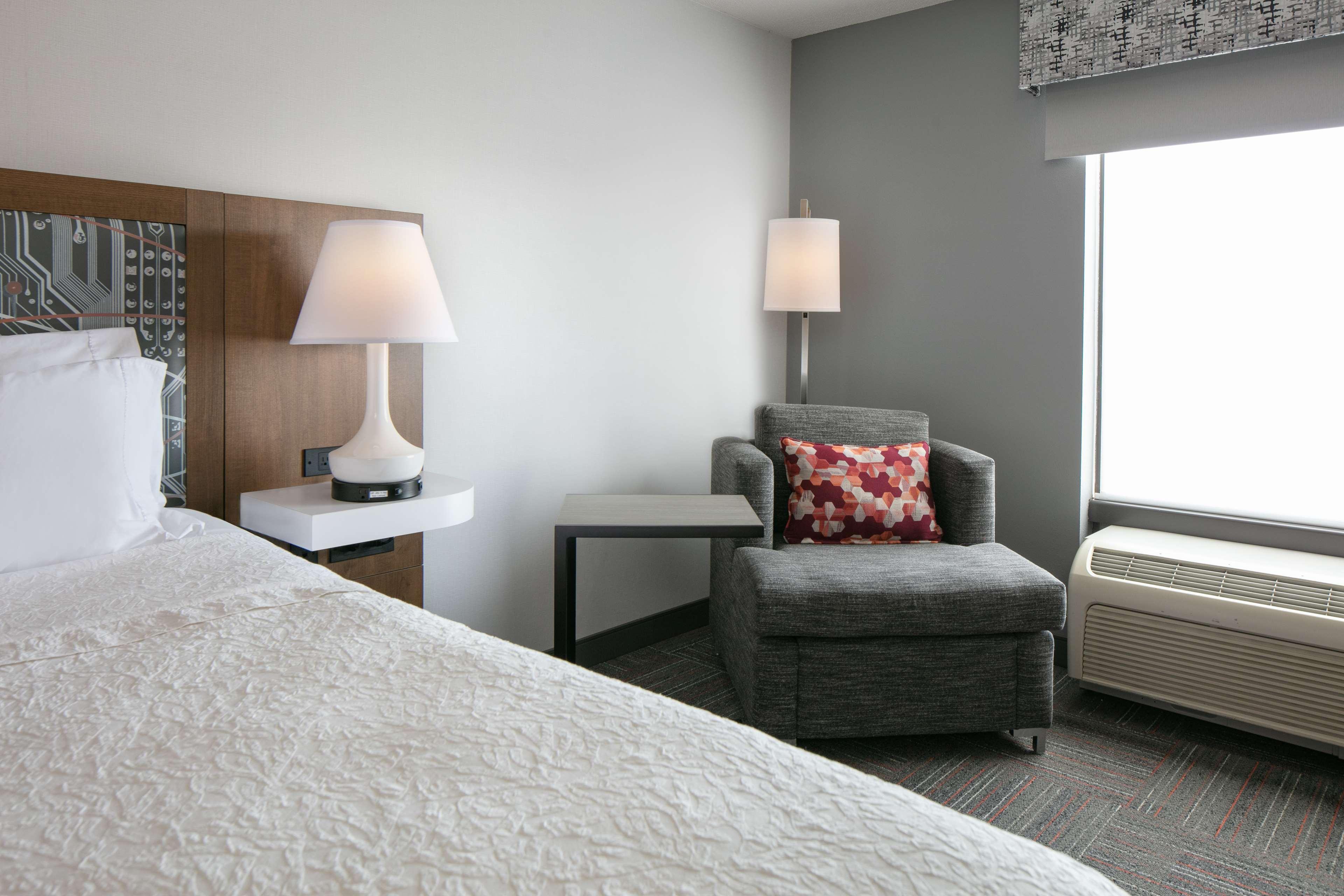 Hampton Inn Dubuque Extérieur photo